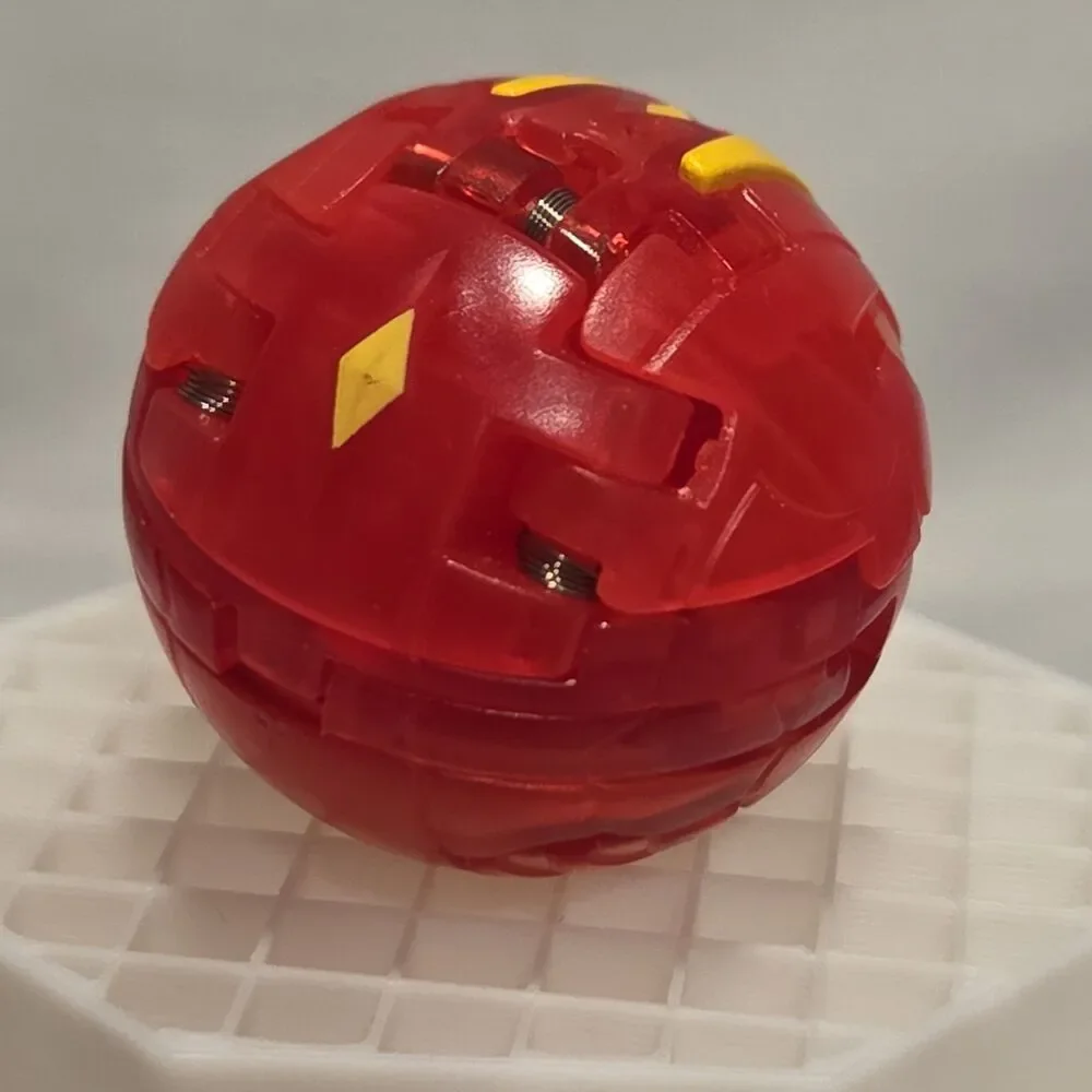 Bakugan Pyrus Translucent Cross Dragonoid 610g